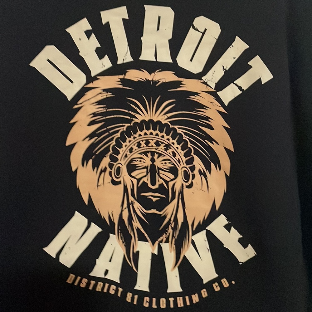 Sweatshirt - Picture 2 of 5